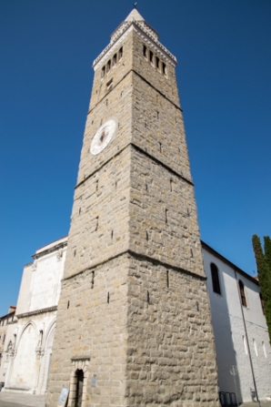 De Wachttoren van de kathedraal van de Maria hemelopneming