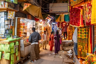 Winkelen in Varanasi