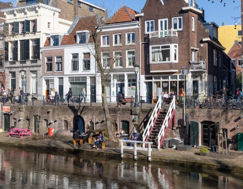 Werfkelders en werfterrassen