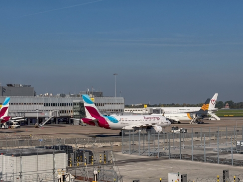 Vliegtuigspotten op Düsseldorf Airport